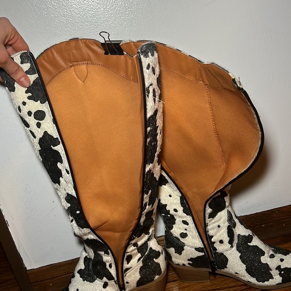 VINTAGE FAUX FUR OVER THE KNEE COWPRINT BOOT - Picture 4 of 4